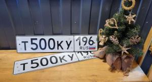 Фотография автомобиля с номером Т500КУ 196