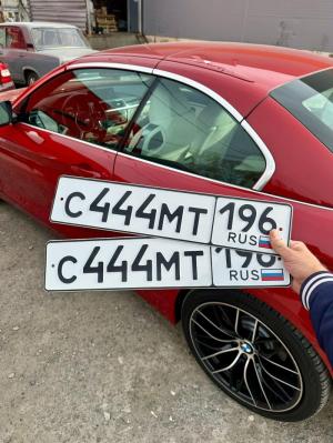 Фотография автомобиля с номером С444МТ 196