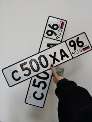 Фотография автомобиля с номером С500ХА 96