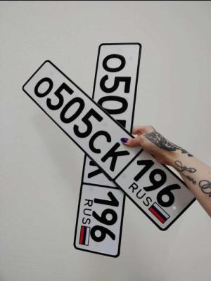 Фотография автомобиля с номером О505СК 196