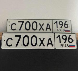 Фотография автомобиля с номером С700ХА 196