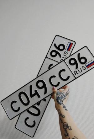 Фотография автомобиля с номером С049СС 96