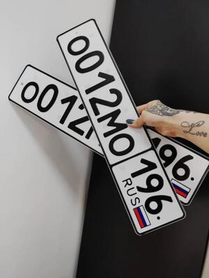 Фотография автомобиля с номером О012МО 196