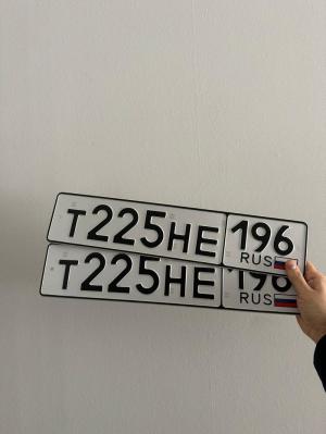 Фотография автомобиля с номером Т225НЕ 196