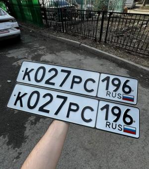 Фотография автомобиля с номером К027РС 196