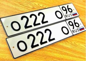 Фотография автомобиля с номером О222ОВ 96