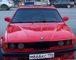 Фотография автомобиля с номером М666КС 196