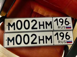 Фотография автомобиля с номером М002НМ 196