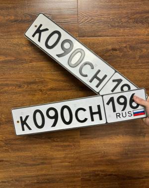 Фотография автомобиля с номером К090СН 196