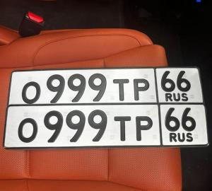 Фотография автомобиля с номером О999ТР 66