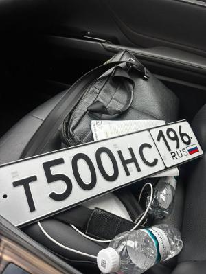 Фотография автомобиля с номером Т500НС 196