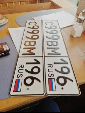 Фотография автомобиля с номером С999ВМ 196