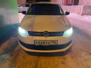 Фотография автомобиля с номером Р666УХ 196