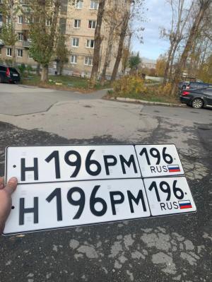 Фотография автомобиля с номером Н196РМ 196