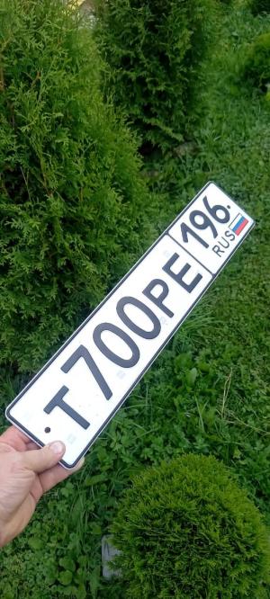 Фотография автомобиля с номером Т700РЕ 196