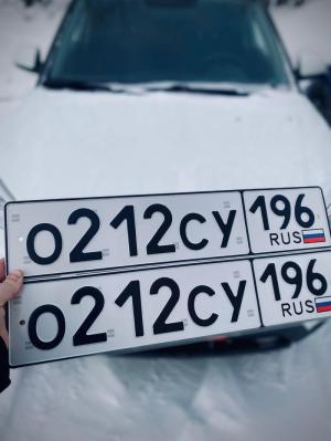 Фотография автомобиля с номером О212СУ 196