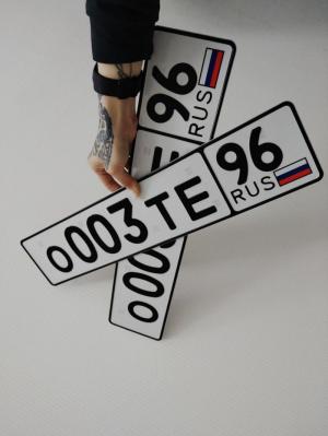 Фотография автомобиля с номером О003ТЕ 96