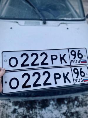 Фотография автомобиля с номером О222РК 96