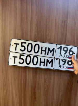 Фотография автомобиля с номером Т500НМ 196