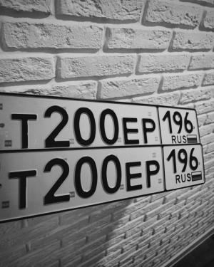 Фотография автомобиля с номером Т200ЕР 196