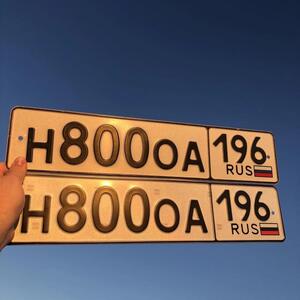 Фотография автомобиля с номером Н800ОА 196