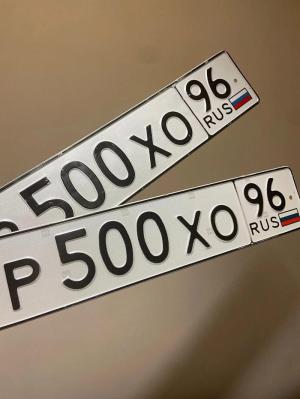 Фотография автомобиля с номером Р500ХО 96