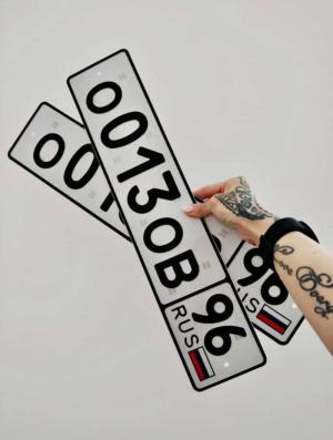 Фотография автомобиля с номером О013ОВ 96