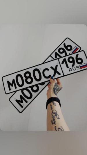 Фотография автомобиля с номером М080СХ 196