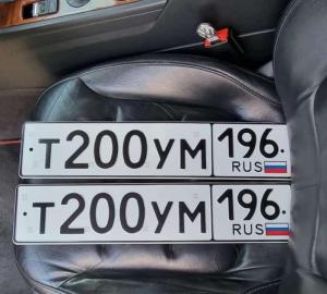 Фотография автомобиля с номером Т200УМ 196